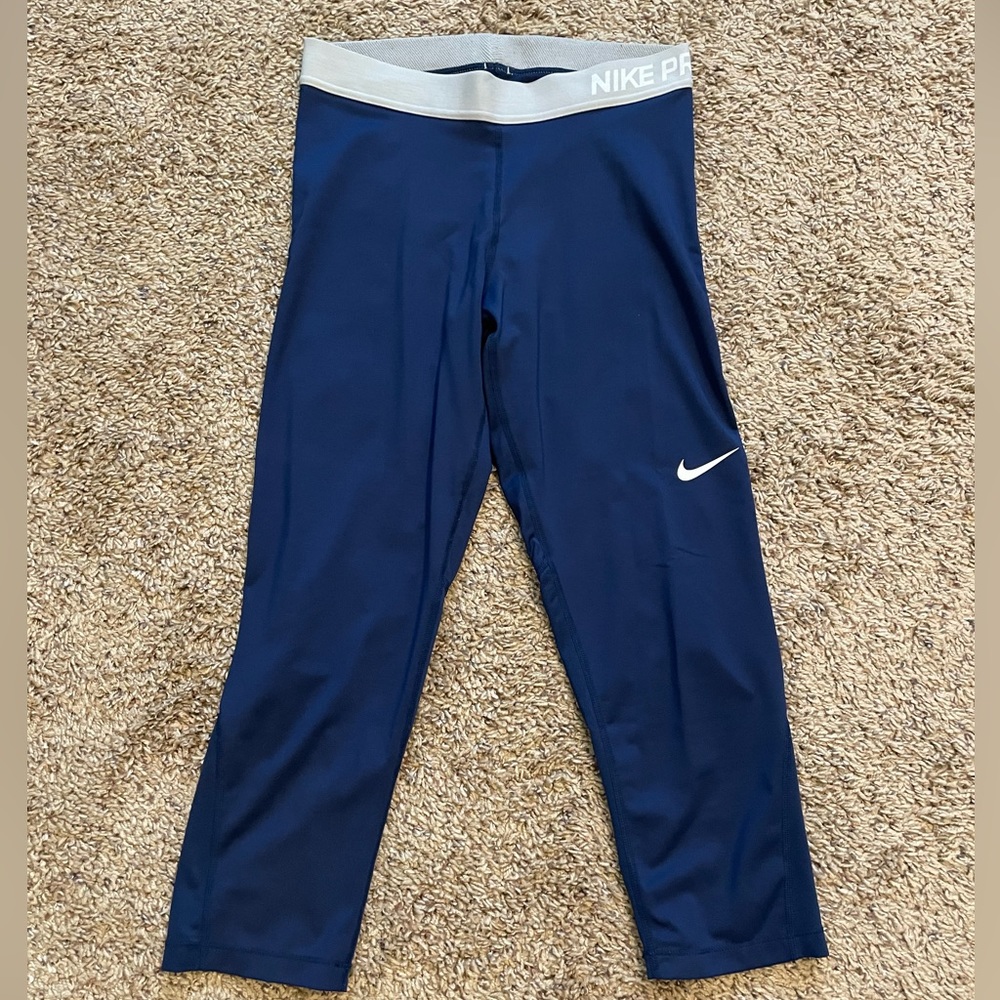 Nike pro 3/4 leggings